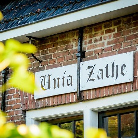 Bed and Breakfast Unia Zathe Ee Exteriér fotografie